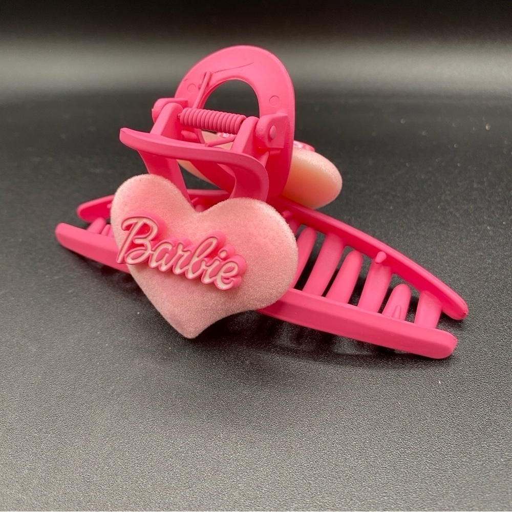 Barbie Pink Heart Matte Hair Claw Large